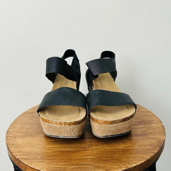 Pierre Dumas Hester Black Leather Strappy Sandals Women’s Size 6.5 - Picture 2 of 10